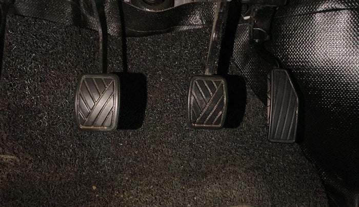 2023 Maruti New Wagon-R LXI CNG 1.0, CNG, Manual, 9,098 km, Pedals