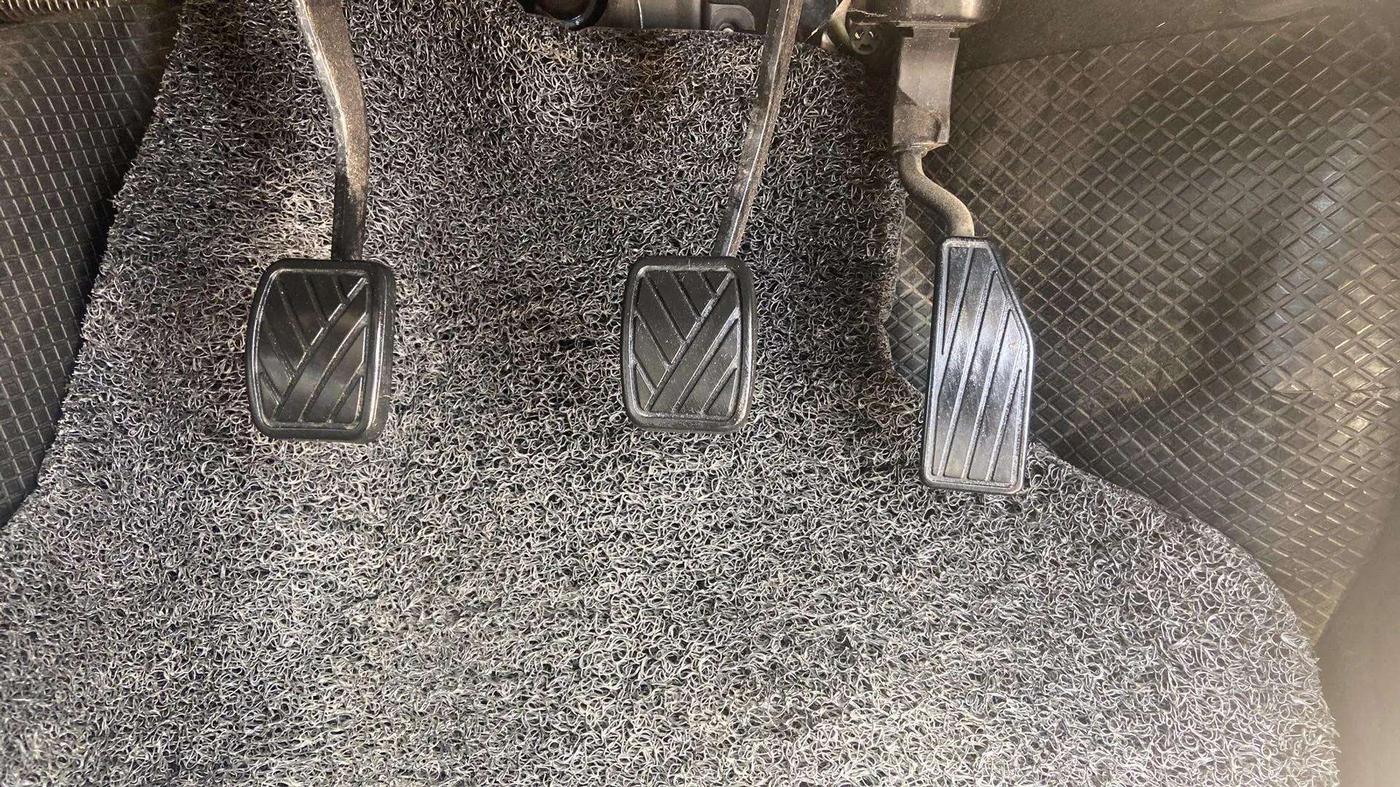 2022 Maruti IGNIS ZETA 1.2, Petrol, Manual, 41,207 km, Pedals