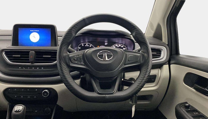 2023 Tata ALTROZ XM PLUS PETROL, Petrol, Manual, 7,226 km, Steering Wheel Close Up