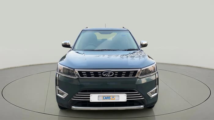 2021 Mahindra XUV300 W8 1.2 PETROL, Petrol, Manual, 21,540 km, Front