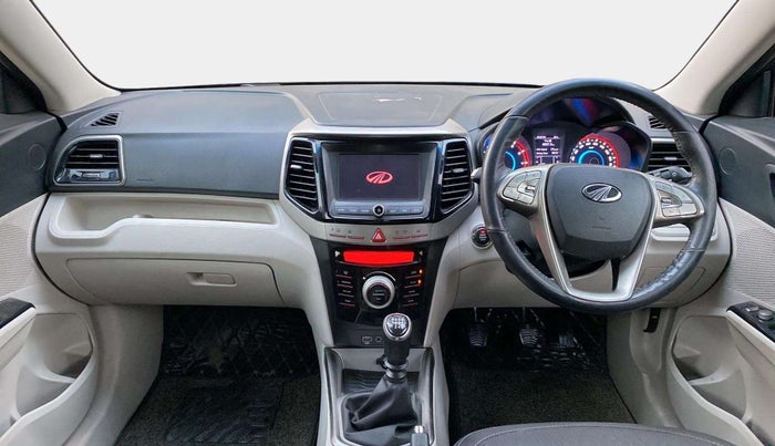 2021 Mahindra XUV300 W8 1.2 PETROL, Petrol, Manual, 21,296 km, Dashboard