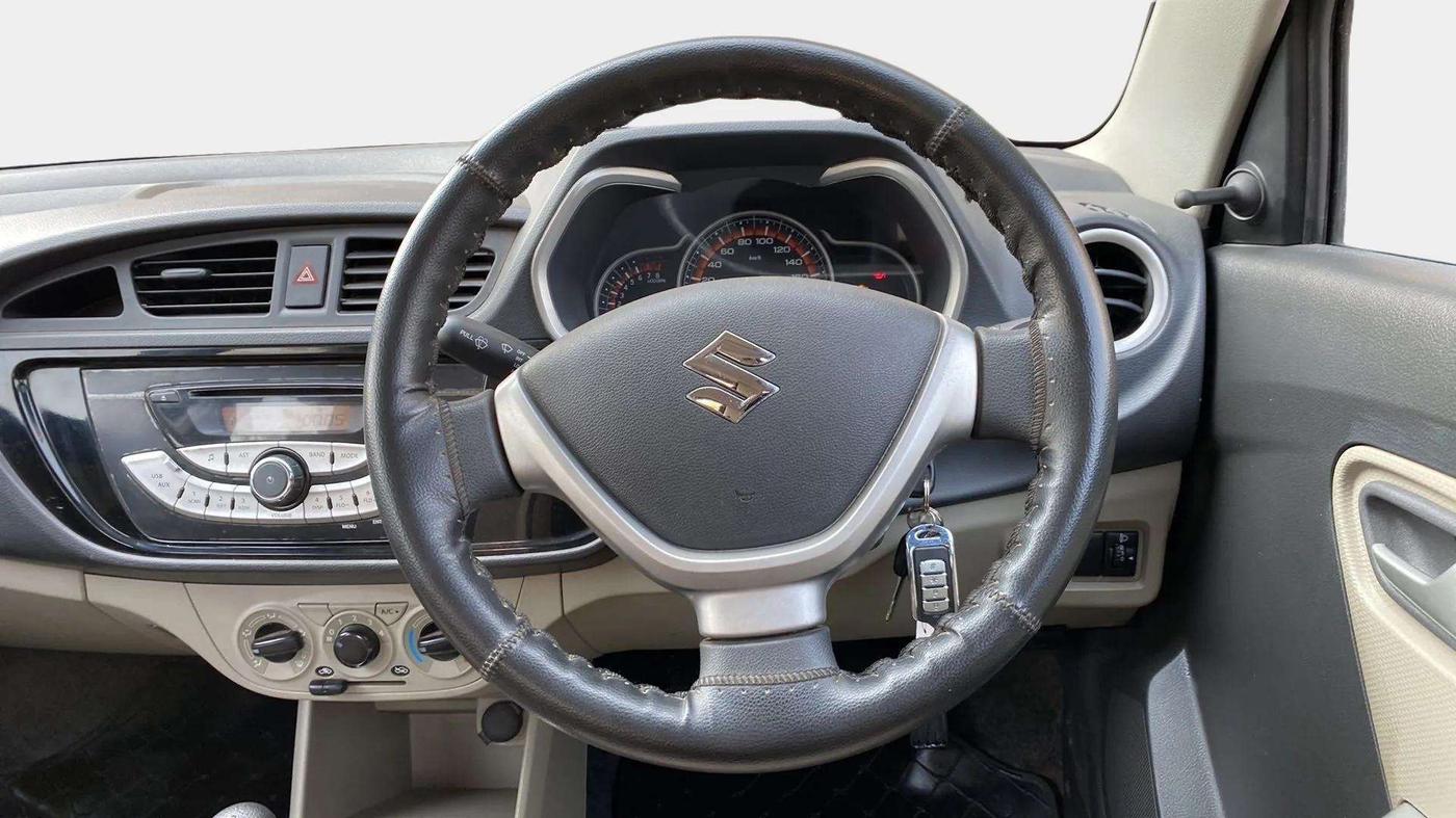 2017 Maruti Alto K10 VXI, Petrol, Manual, 12,738 km, Steering Wheel Close Up