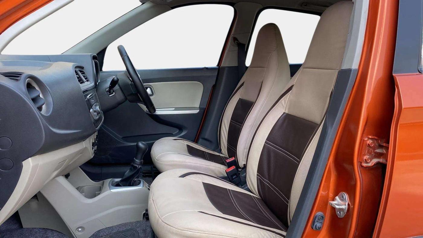 2017 Maruti Alto K10 VXI, Petrol, Manual, 12,738 km, Right Side Front Door Cabin
