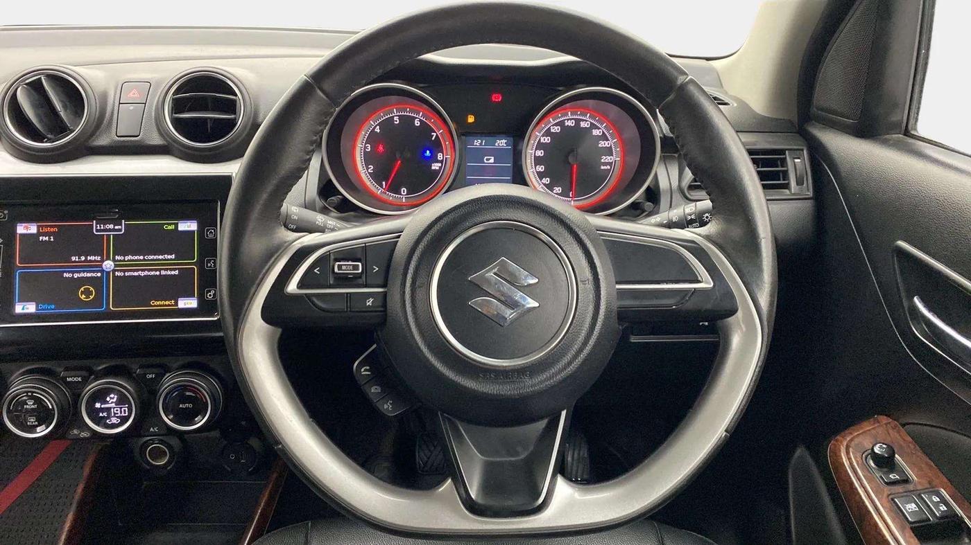 2018 Maruti Swift ZXI PLUS, Petrol, Manual, 41,206 km, Steering Wheel Close Up