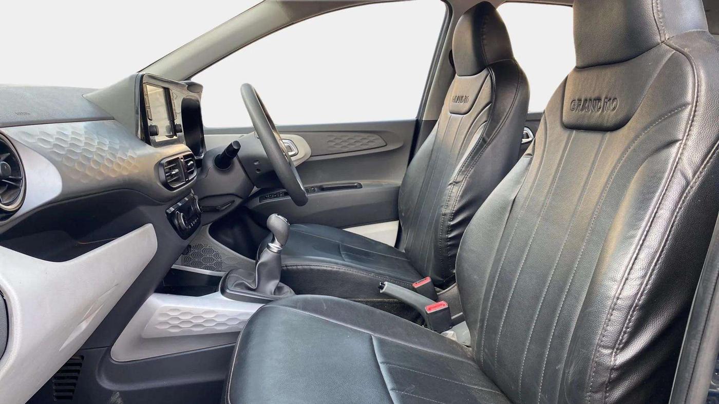 2022 Hyundai GRAND I10 NIOS SPORTZ 1.2 KAPPA VTVT CNG, CNG, Manual, 16,595 km, Right Side Front Door Cabin