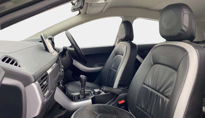 2022 Tata NEXON XM PETROL, Petrol, Manual, 32,082 km, Right Side Front Door Cabin