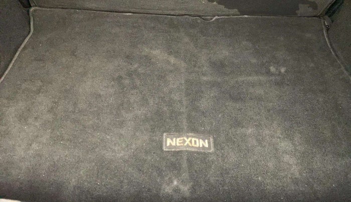 2022 Tata NEXON XM PETROL, Petrol, Manual, 32,082 km, Boot Open Zoomed View