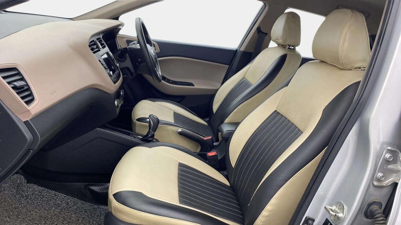 2018 Hyundai Elite i20 ASTA 1.2  CVT, Petrol, Automatic, 76,387 km, Right Side Front Door Cabin
