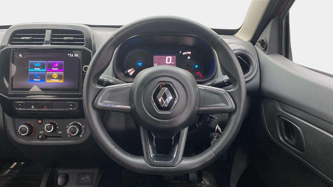 2021 Renault Kwid RXT 1.0 AMT (O), Petrol, Automatic, 63,757 km, Steering Wheel Close Up