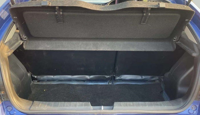 2016 Maruti Baleno DELTA PETROL 1.2, Petrol, Manual, 68,182 km, Boot Inside