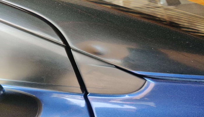 2016 Maruti Baleno DELTA PETROL 1.2, Petrol, Manual, 68,182 km, Right A pillar - Slightly dented