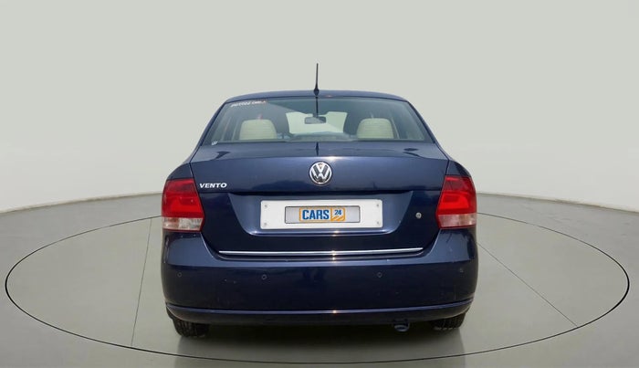 2015 Volkswagen Vento HIGHLINE 1.6 MPI, Petrol, Manual, 60,684 km, Back/Rear