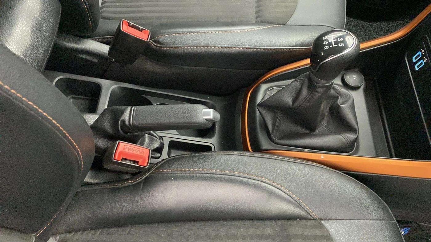 2020 Ford Ecosport TITANIUM 1.5L SPORTS(SUNROOF) DIESEL, Diesel, Manual, 42,071 km, Gear Lever