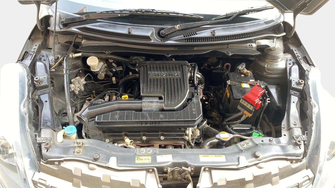 2016 Maruti Swift Dzire VXI, Petrol, Manual, 33,013 km, Open Bonet