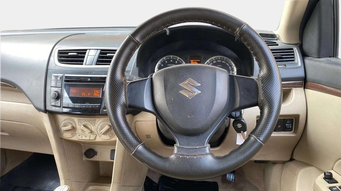 2016 Maruti Swift Dzire VXI, Petrol, Manual, 33,013 km, Steering Wheel Close Up