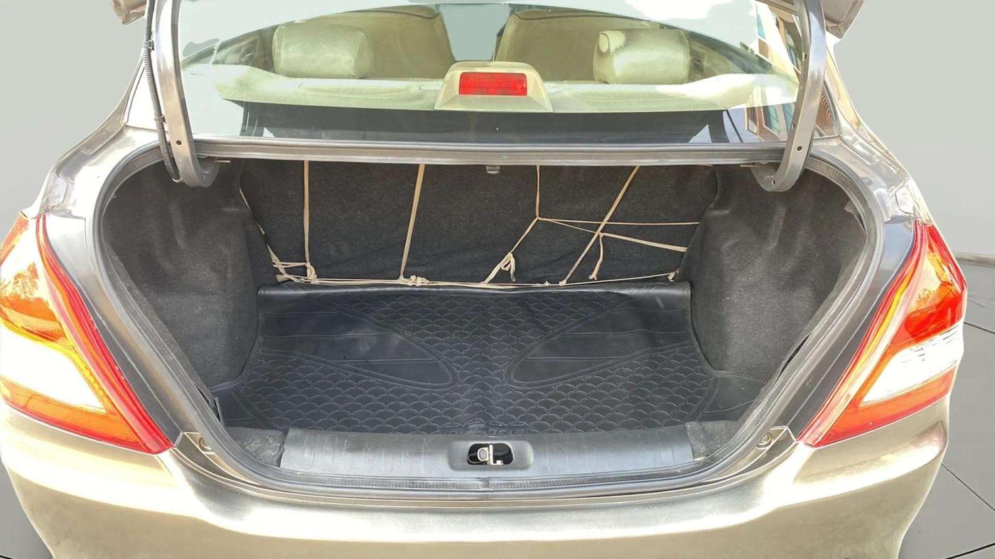 2016 Maruti Swift Dzire VXI, Petrol, Manual, 33,013 km, Boot Inside