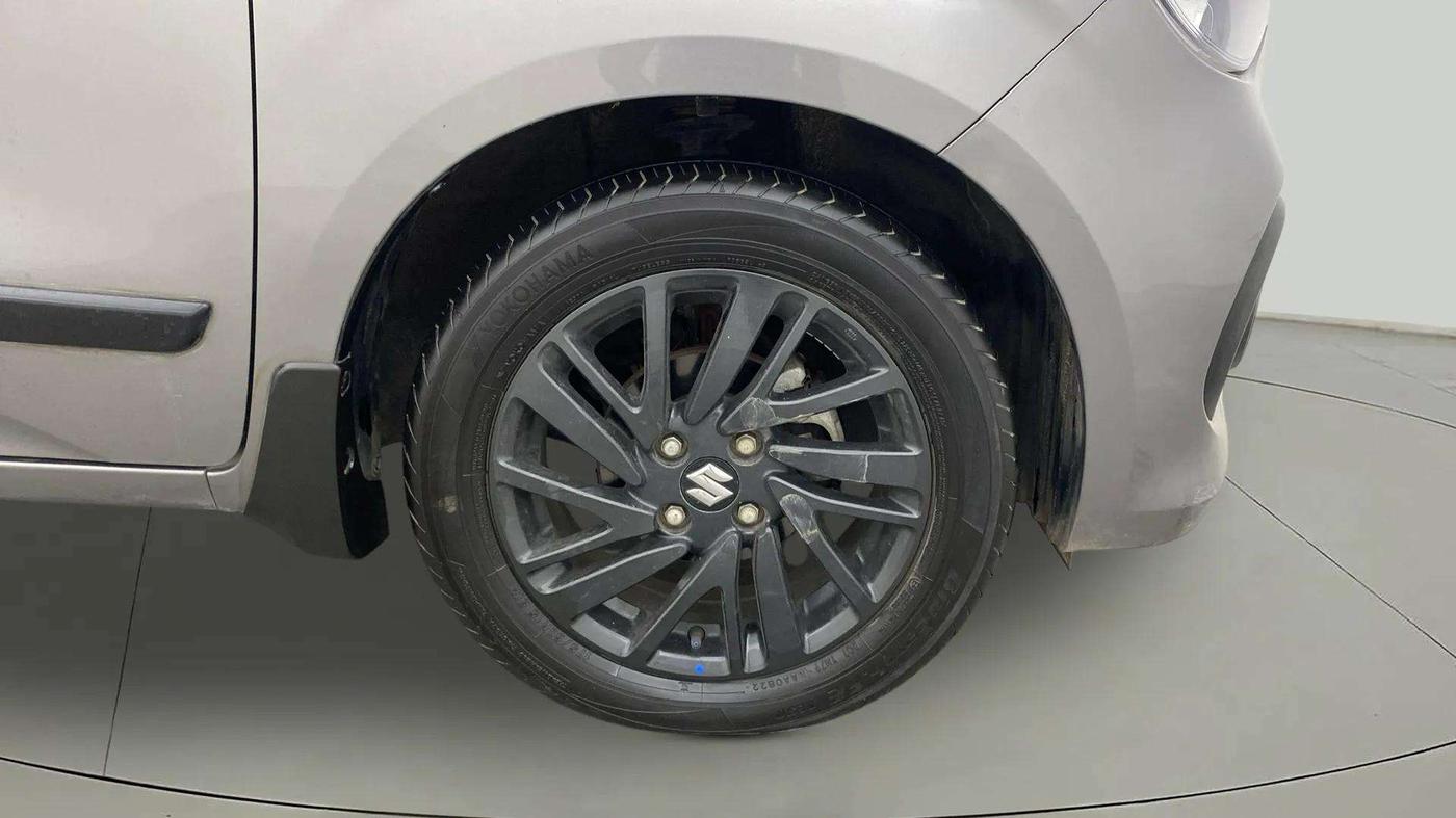 2022 Maruti Celerio ZXI PLUS AGS, Petrol, Automatic, 12,776 km, Right Front Wheel