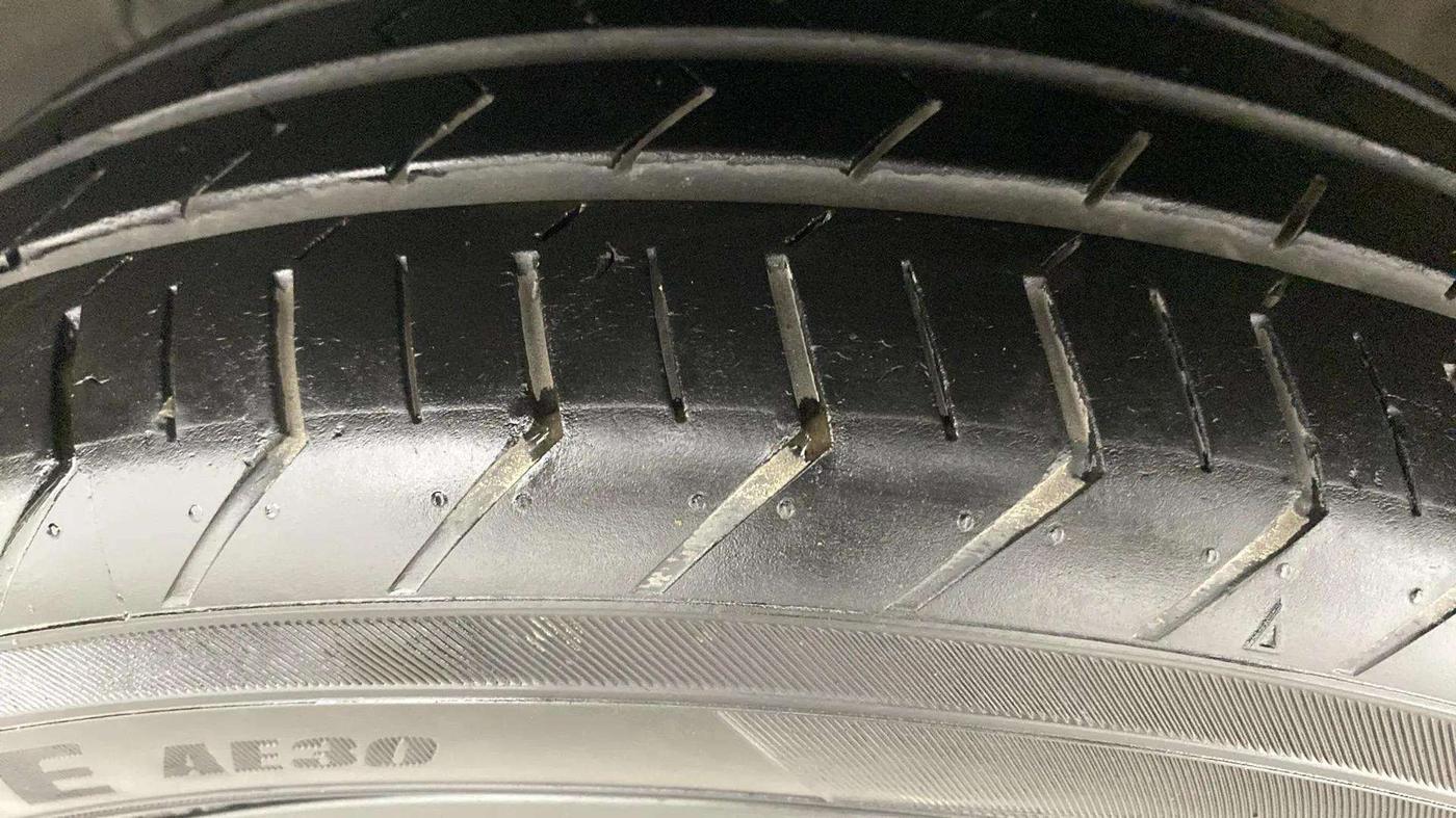 2022 Maruti Celerio ZXI PLUS AGS, Petrol, Automatic, 12,776 km, Left Front Tyre Tread