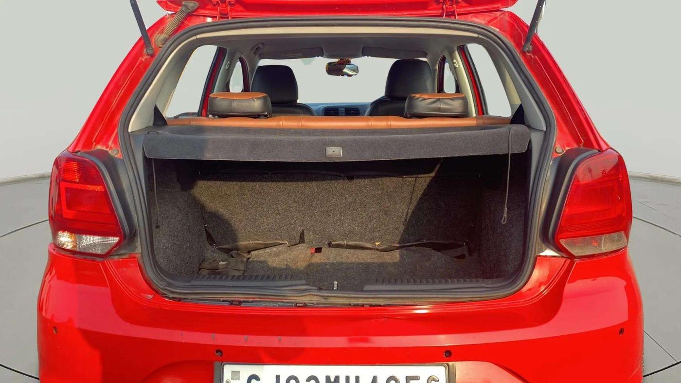2022 Volkswagen Polo COMFORTLINE 1.0L TSI, Petrol, Manual, 27,838 km, Boot Inside
