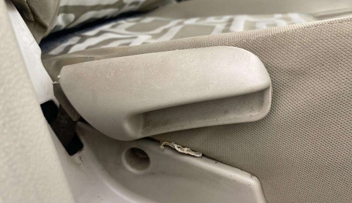 2018 Maruti Celerio VXI CNG, CNG, Manual, 96,929 km, Driver Side Adjustment Panel
