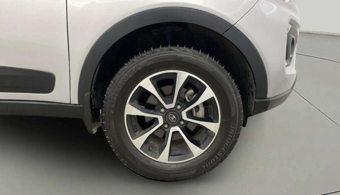 2021 Tata NEXON XZ PLUS PETROL, Petrol, Manual, 24,683 km, Right Front Wheel