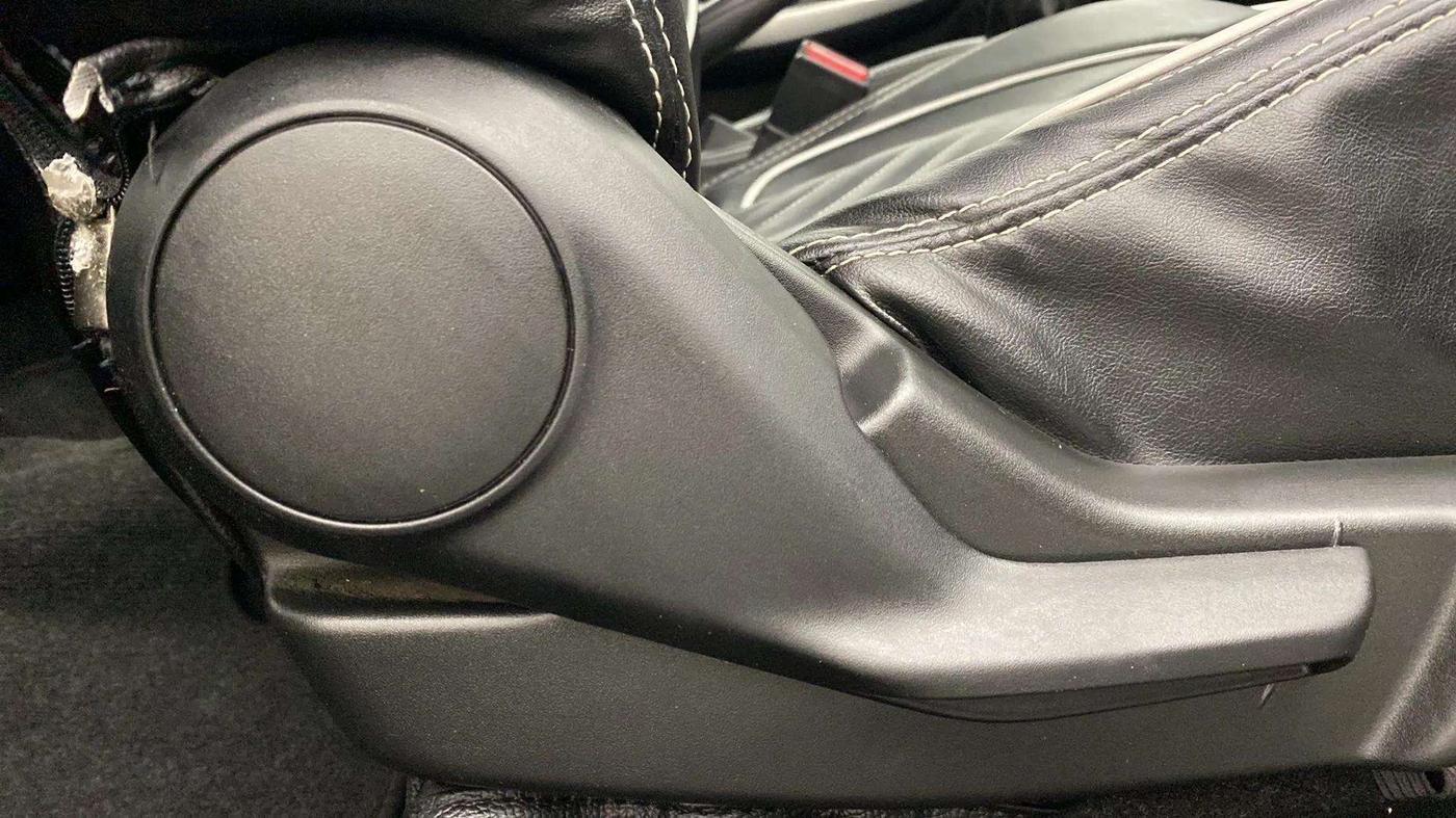 2018 Maruti Baleno DELTA PETROL 1.2, Petrol, Manual, 16,273 km, Driver Side Adjustment Panel