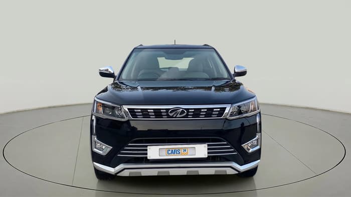 2022 Mahindra XUV300 W8 (O) 1.2 PETROL, Petrol, Manual, 9,381 km, Front