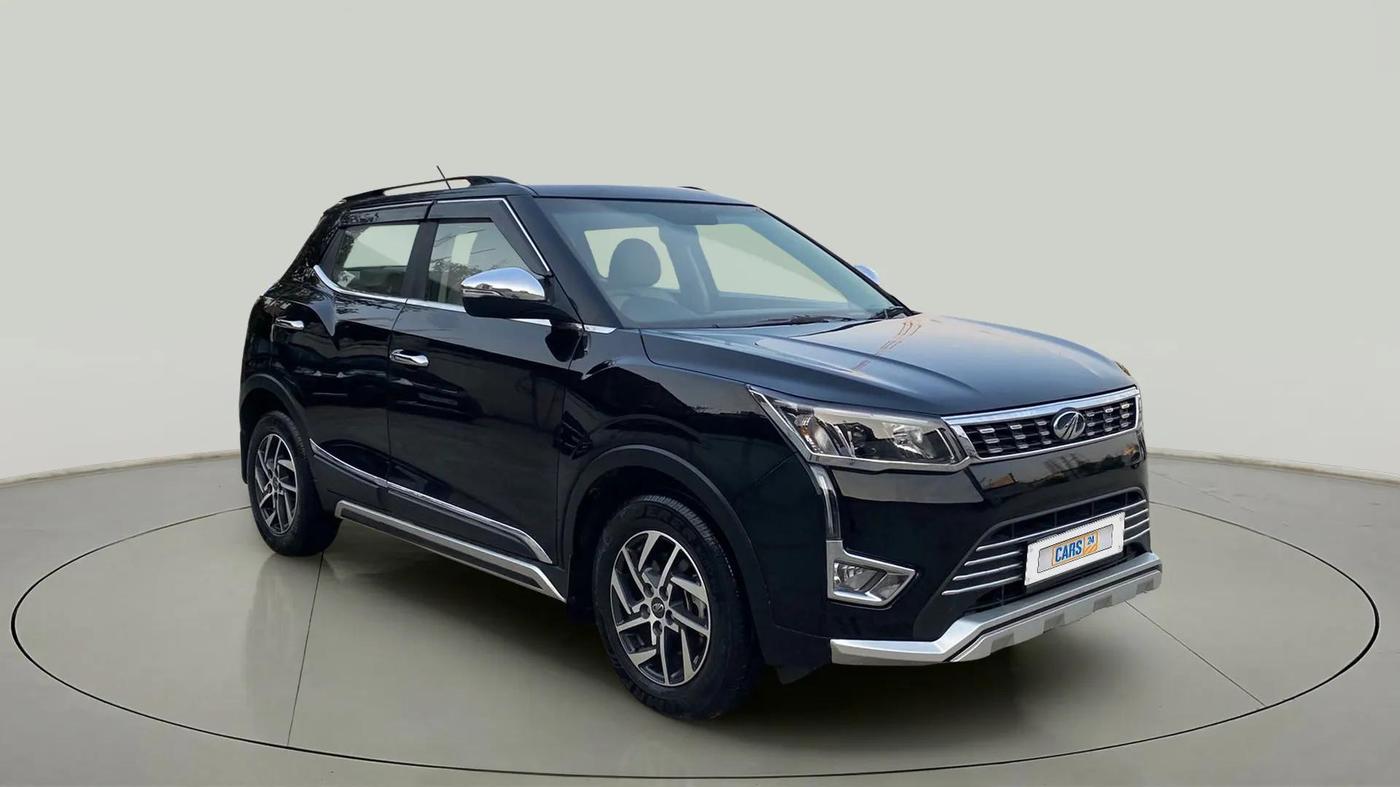 2022 Mahindra XUV300 W8 (O) 1.2 PETROL, Petrol, Manual, 9,381 km, SRP