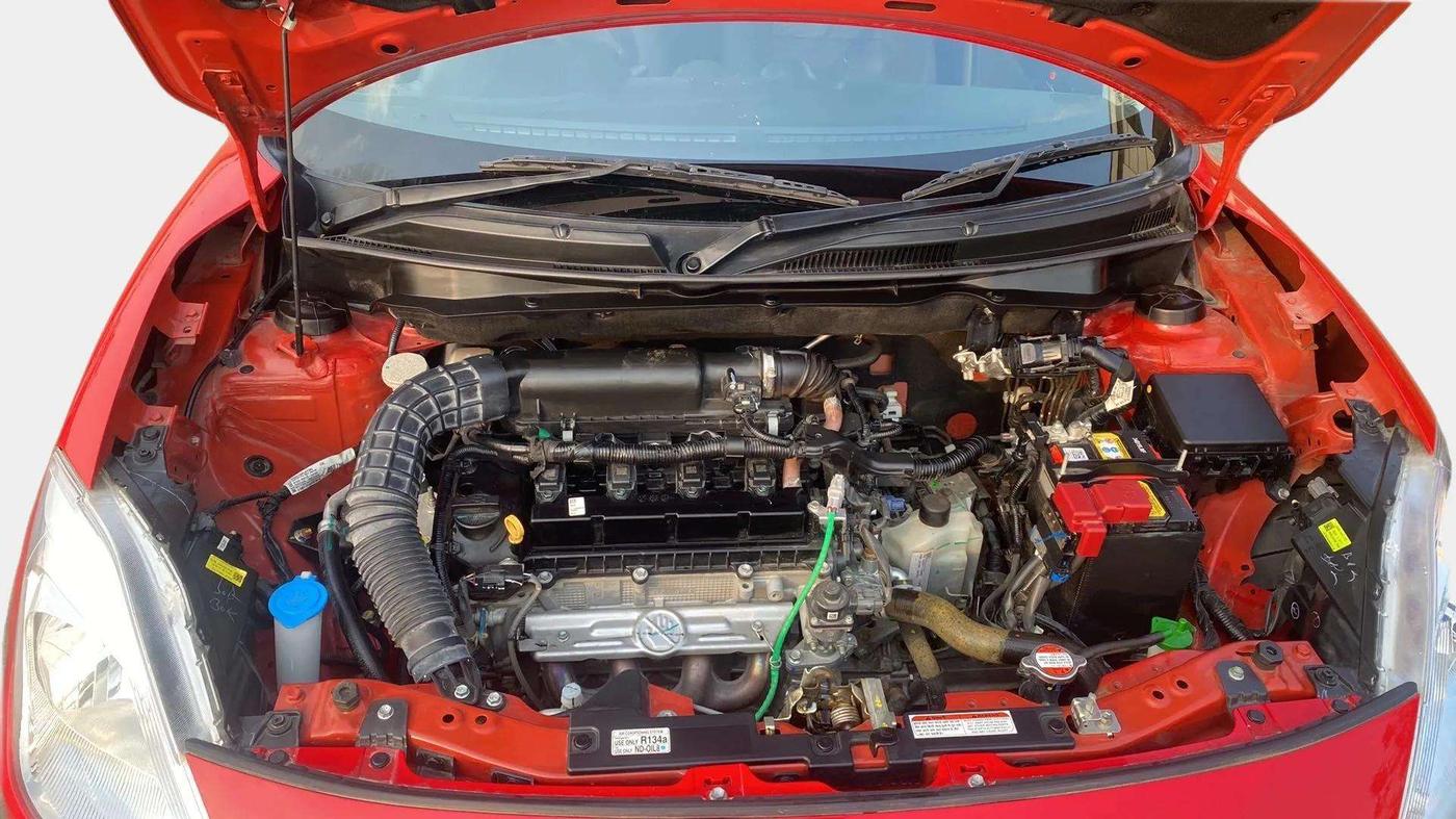 2022 Maruti Swift ZXI AMT, Petrol, Automatic, 13,825 km, Open Bonet