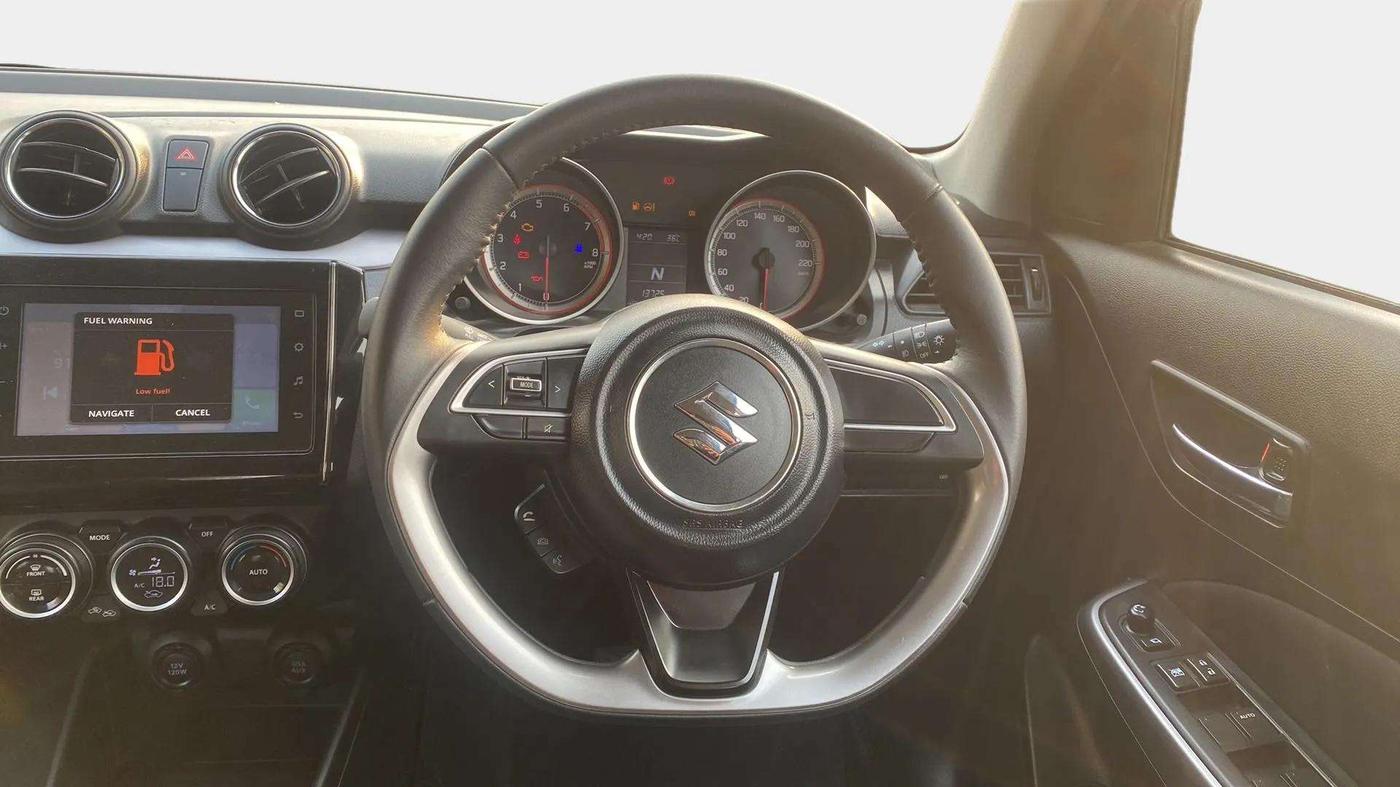 2022 Maruti Swift ZXI AMT, Petrol, Automatic, 13,825 km, Steering Wheel Close Up