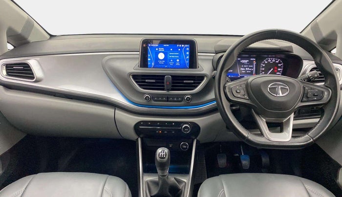 2020 Tata ALTROZ XZ PETROL, Petrol, Manual, 56,795 km, Dashboard