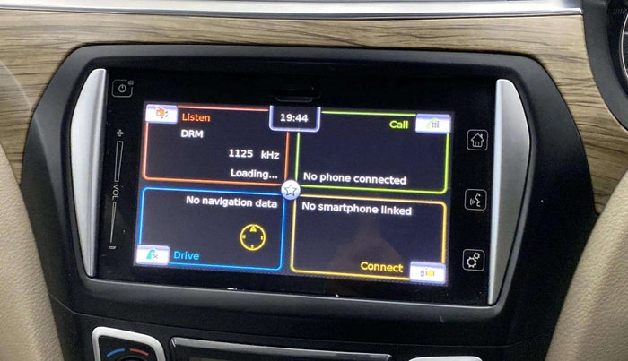 2019 Maruti Ciaz ALPHA  AT 1.5 SHVS PETROL, Petrol, Automatic, 76,868 km, Infotainment system - GPS Card not working/missing