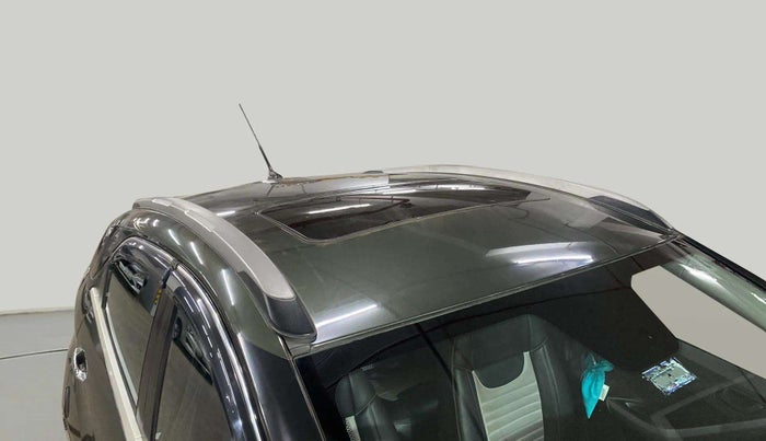 2022 Tata NEXON XM SUNROOF PETROL, Petrol, Manual, 37,856 km, Roof