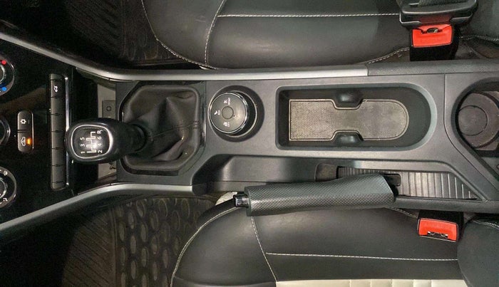 2022 Tata NEXON XM SUNROOF PETROL, Petrol, Manual, 37,856 km, Gear Lever