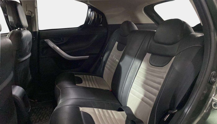2022 Tata NEXON XM SUNROOF PETROL, Petrol, Manual, 37,856 km, Right Side Rear Door Cabin