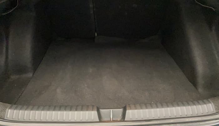 2024 Volkswagen VIRTUS GT PIUS 1.5 TSI, Petrol, Manual, 38,904 km, Boot Inside