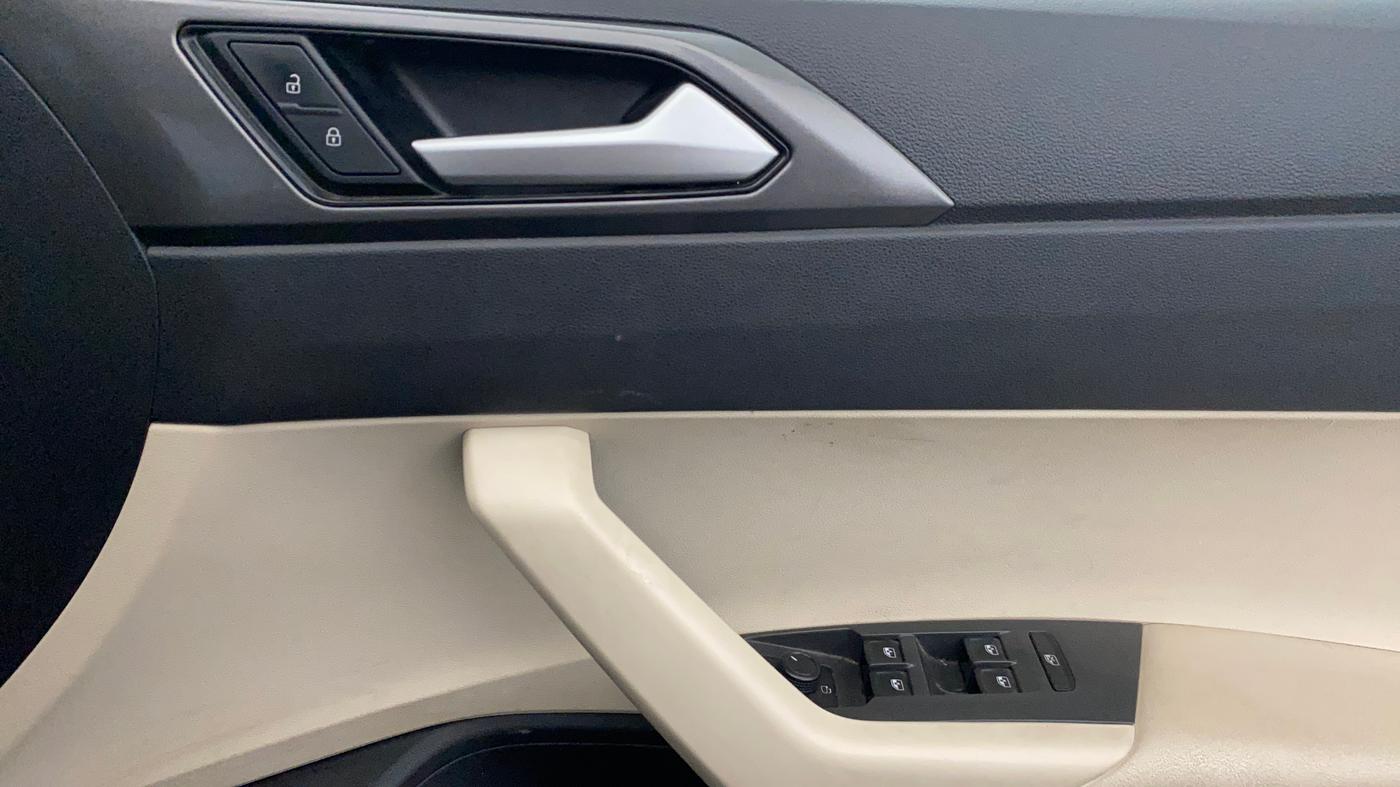 2024 Volkswagen VIRTUS GT PIUS 1.5 TSI, Petrol, Manual, 38,904 km, Driver Side Door Panels Control