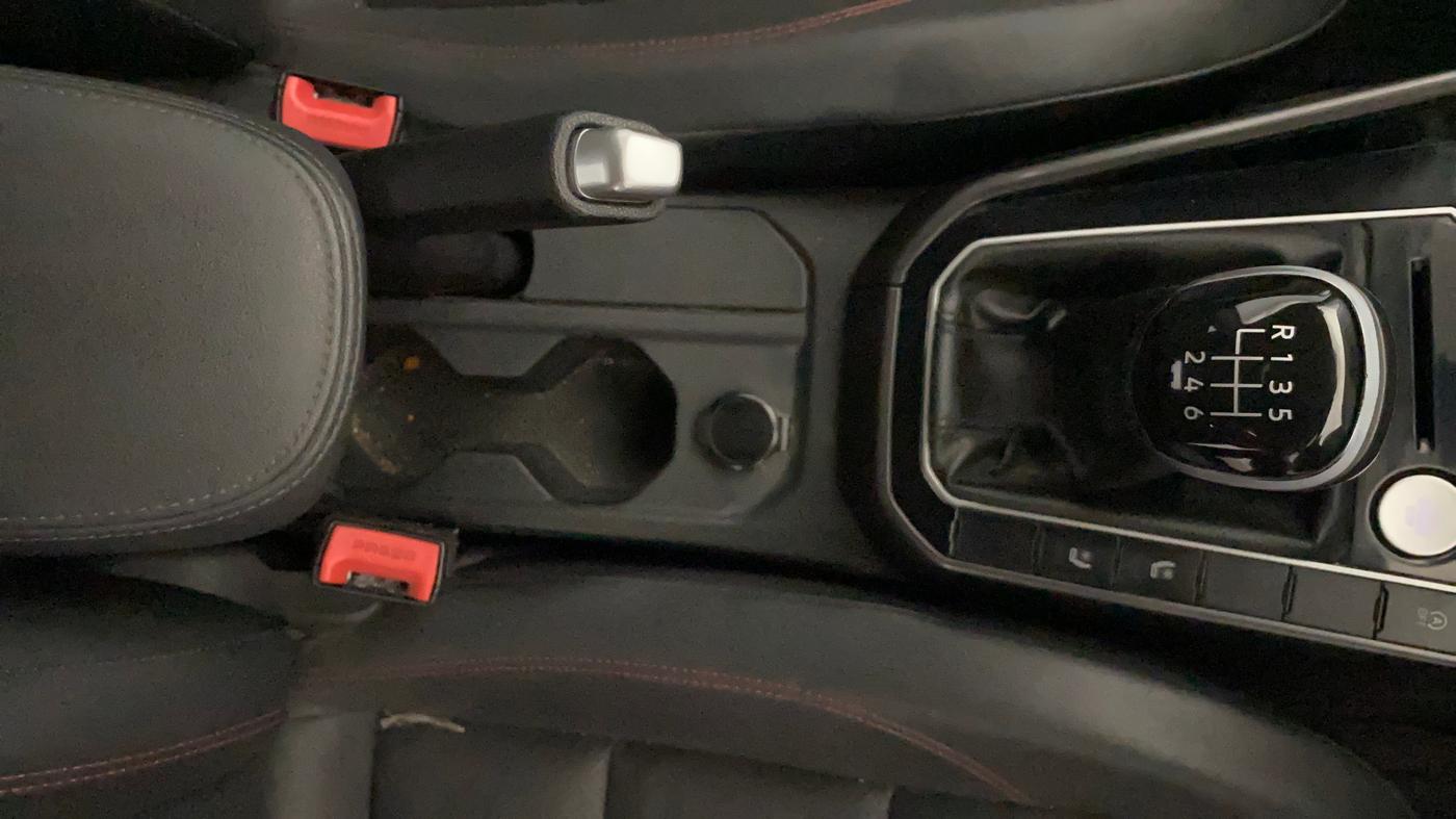2024 Volkswagen VIRTUS GT PIUS 1.5 TSI, Petrol, Manual, 38,904 km, Gear Lever