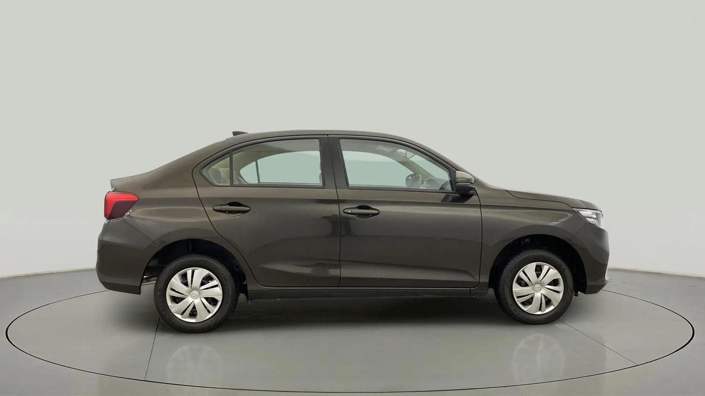2023 Honda Amaze 1.2L I-VTEC S, Petrol, Manual, 2,344 km, Right Side View