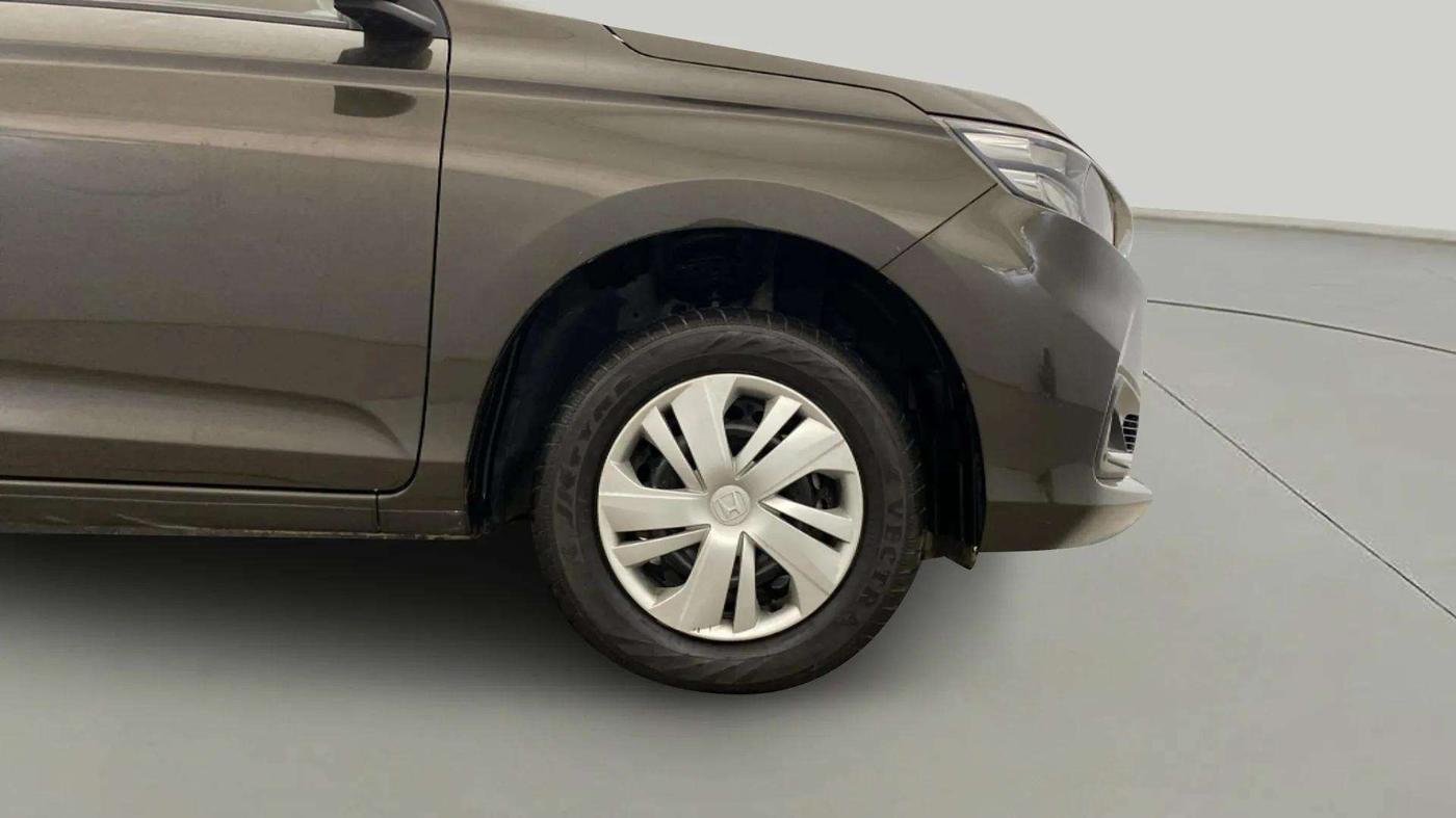 2023 Honda Amaze 1.2L I-VTEC S, Petrol, Manual, 2,344 km, Right Front Wheel