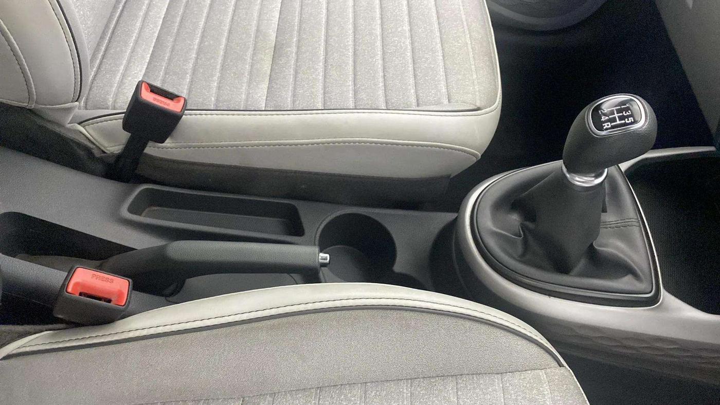 2023 Hyundai GRAND I10 NIOS ASTA 1.2 KAPPA VTVT, Petrol, Manual, 10,633 km, Gear Lever