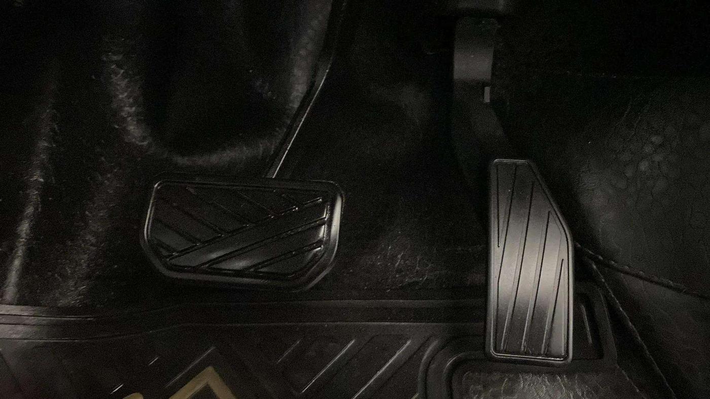 2018 Maruti IGNIS DELTA 1.2 AMT, Petrol, Automatic, 51,630 km, Pedals