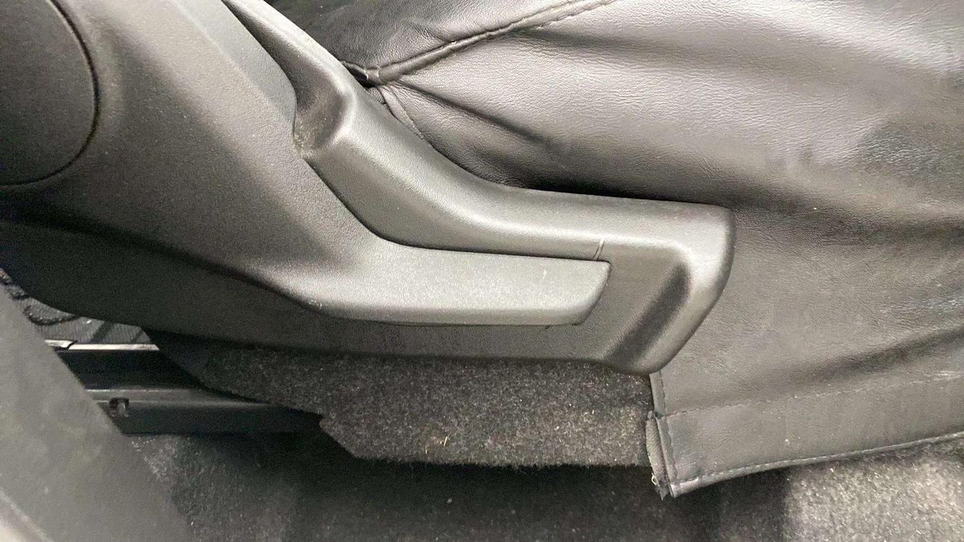 2023 Maruti Celerio VXI, Petrol, Manual, 18,711 km, Driver Side Adjustment Panel