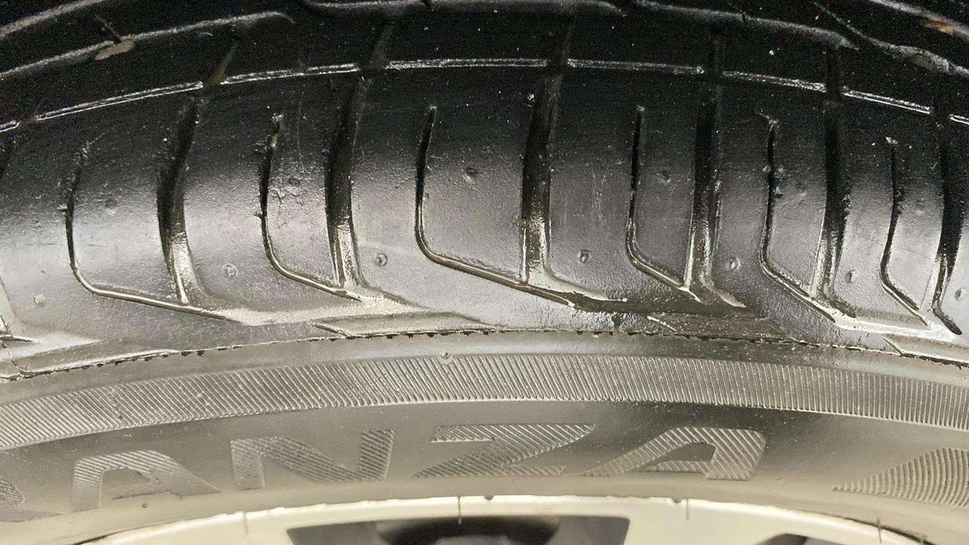 2020 Tata NEXON XZA PLUS (O) PETROL, Petrol, Automatic, 18,203 km, Left Front Tyre Tread