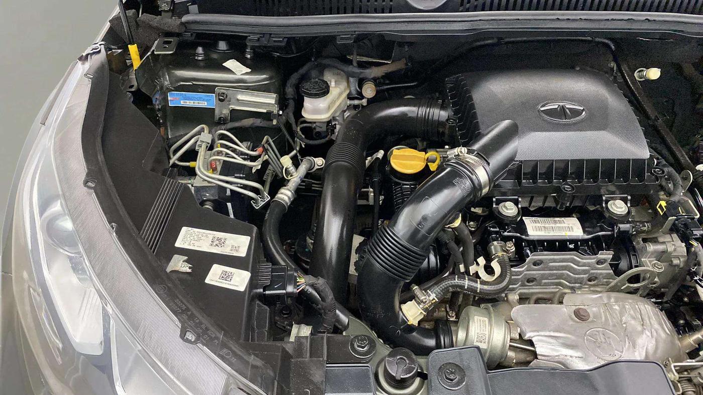 2020 Tata NEXON XZA PLUS (O) PETROL, Petrol, Automatic, 18,203 km, Engine View - Right
