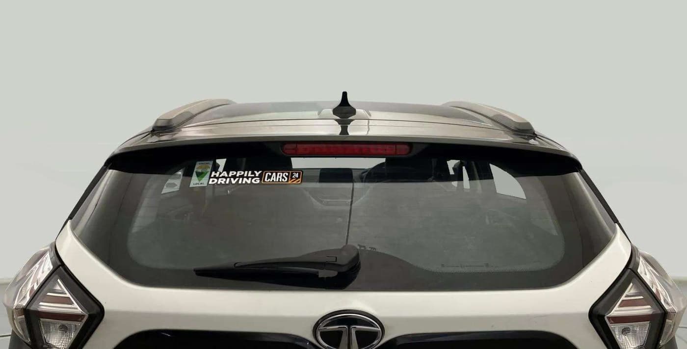 2020 Tata NEXON XZA PLUS (O) PETROL, Petrol, Automatic, 18,203 km, Rear Windshield