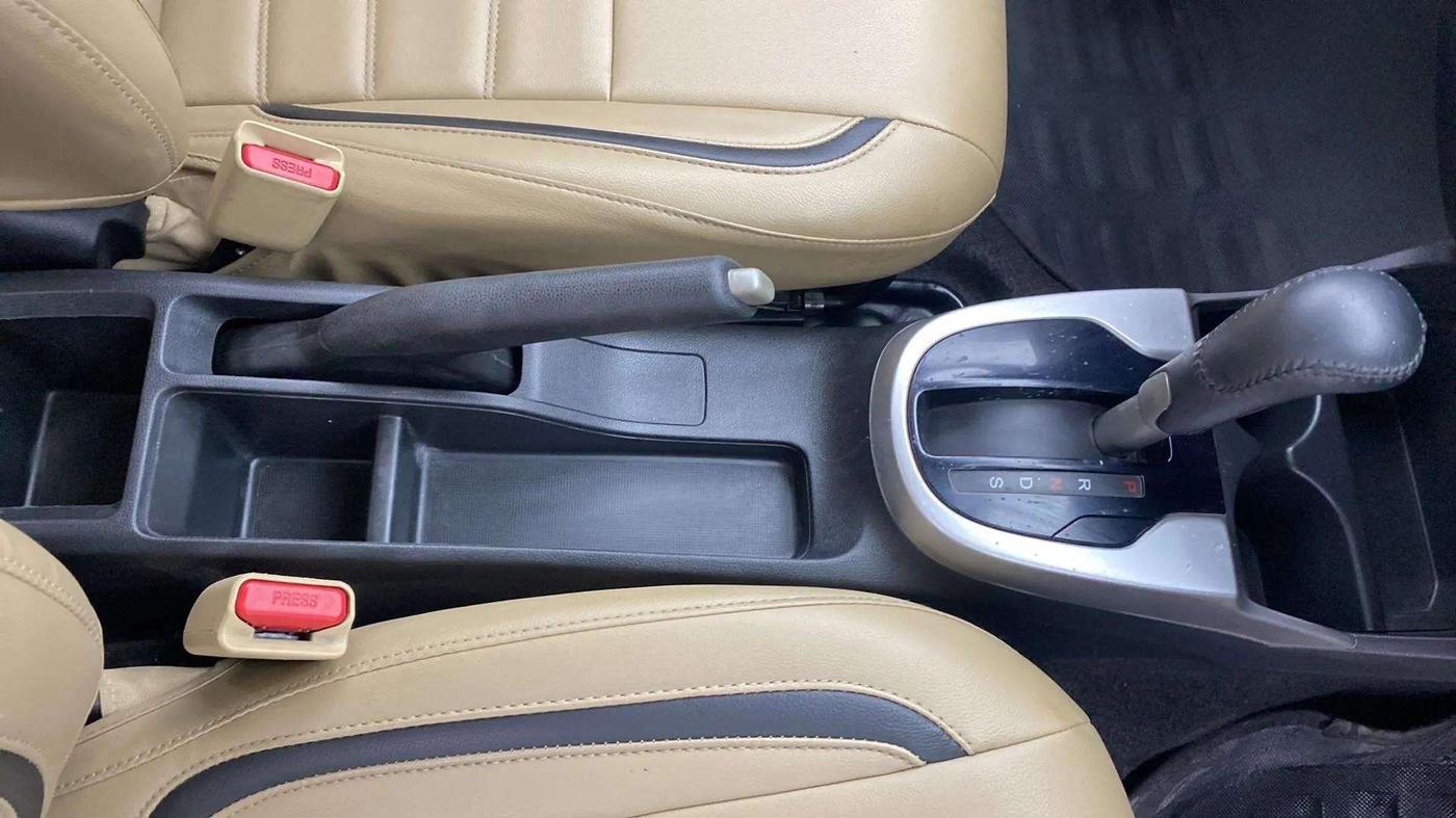 2018 Honda Jazz 1.2L I-VTEC V AT, Petrol, Automatic, 39,481 km, Gear Lever