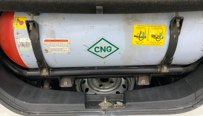 2015 Maruti Wagon R 1.0 LXI CNG, CNG, Manual, 70,504 km, Boot Inside