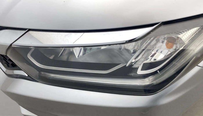 2017 Honda City 1.5L I-VTEC V MT, Petrol, Manual, 17,128 km, Left headlight - Minor scratches