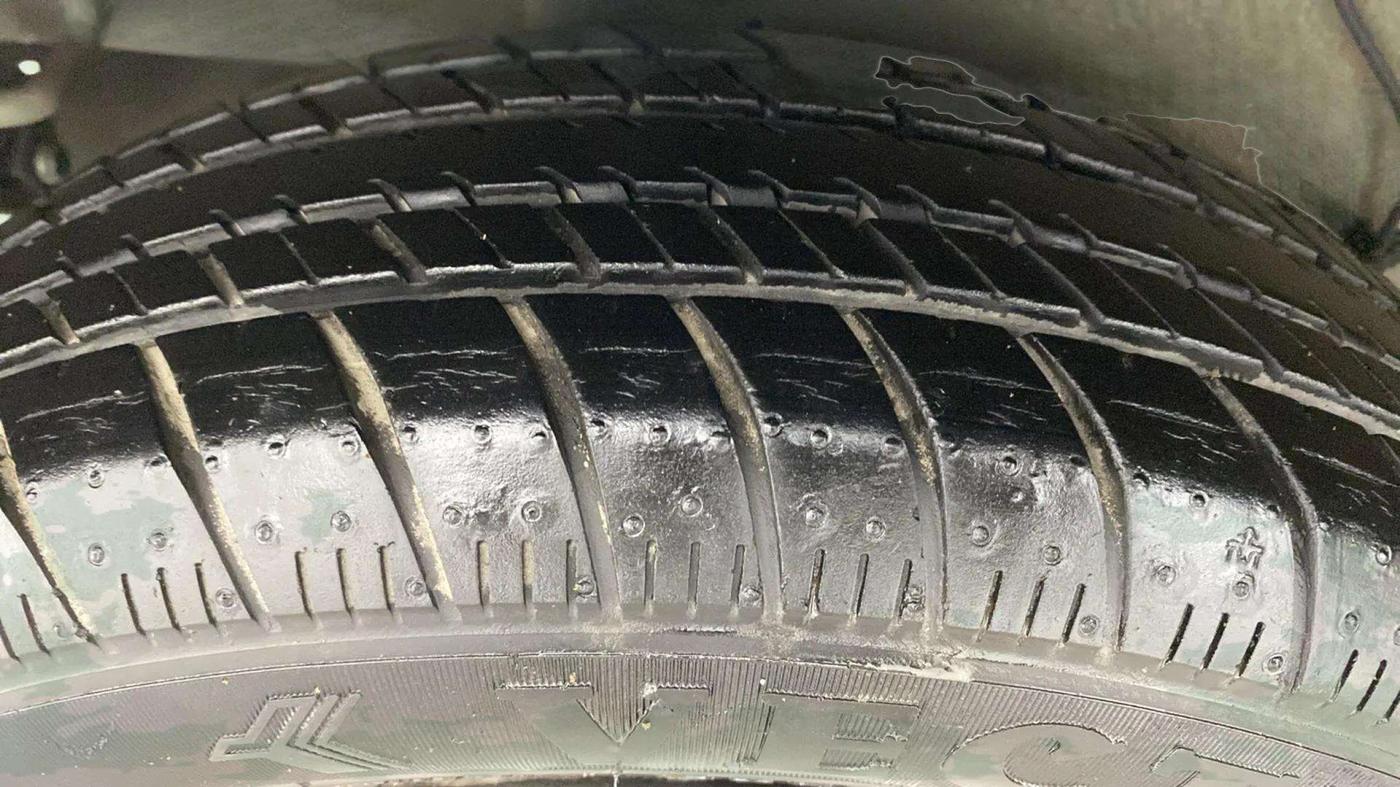 2019 Maruti Celerio VXI AMT (O), Petrol, Automatic, 34,865 km, Right Rear Tyre Tread